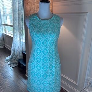 Southern Tide NWT Ikat Jacquard dress with pockets and with gold zipper in back